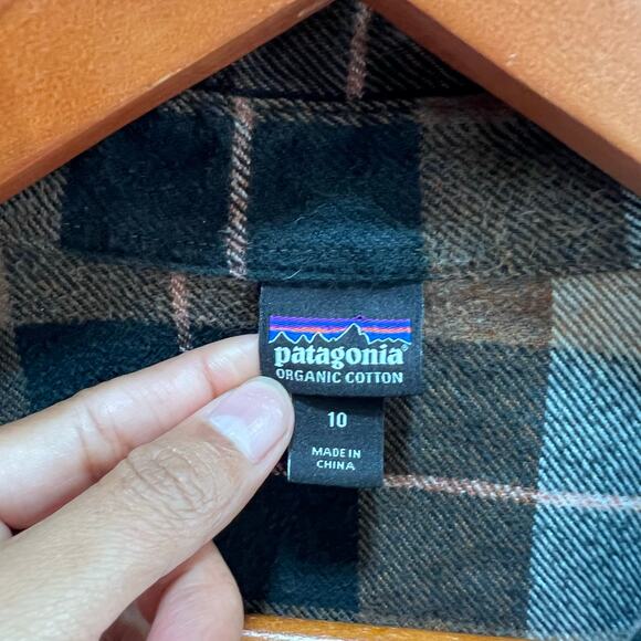 Patagonia Organic Cotton Plaid Brown Button-Up Long Sleeve Shirt Size 10 - Picture 4 of 8